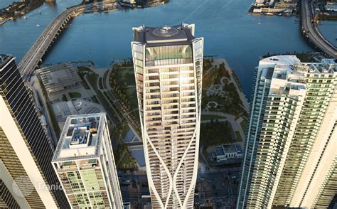 5-bedrooms penthouse for sale in Miami for $18,382,000, ad #1683712