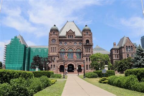 THE 10 CLOSEST Hotels to Ontario Legislative Building