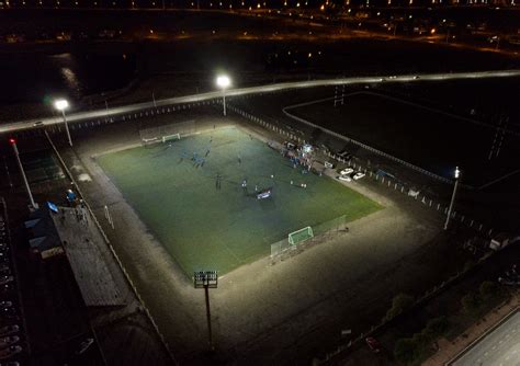 Se Inaugur La Iluminaci N Led De La Cancha De C Sped Sint Tico Hugo