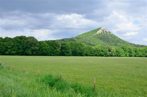 Pinnacle Mountain State Park, an Arkansas State Park located near ...