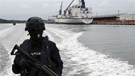 Analista militar explica los lazos del narcotráfico en América Latina CNN Video