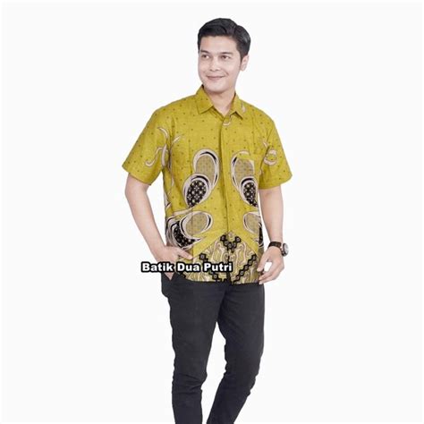 Jual Batik Couple Kemeja Pria Atasan Wanita Berkerah Bersaku Ubi Batik