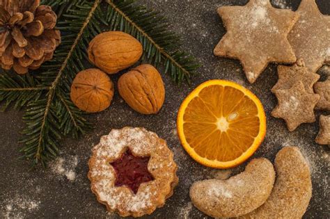 Biscotti Natalizi Farciti A Piacere Cibi E Sapori