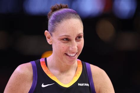 USA Basketball Announces Women S Olympic Roster Diana Taurasi