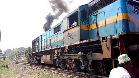 Sri Lanka Railway M10A 945 Siyane Kumari Train Weligama Railway