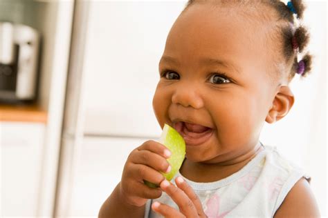 Feeding Babies Eggs And Peanuts Early May Reduce Allergy Risk