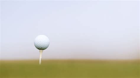 Pro Pars First Hole At Pga Tour Qualifier — Then Plays The Next 8 At 33 Over