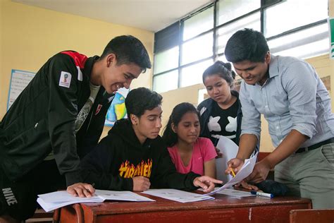 Pronabec Entregará 20 000 Becas Integrales A Jóvenes De Buen