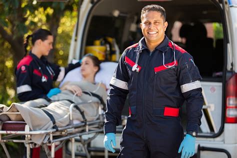 Emt Classes Near Me Paramedic Schools And Training Options