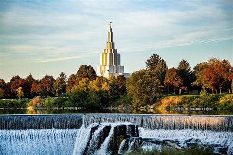 Idaho Falls in the Fall. : r/idahofalls