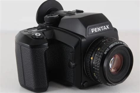 5 Best Medium Format Film Cameras For 2023 Dusty Grain