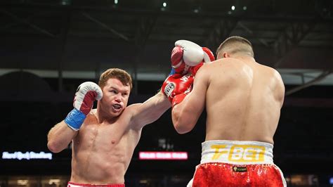 El Mexicano Canelo Lvarez Defiende Sus Coronas