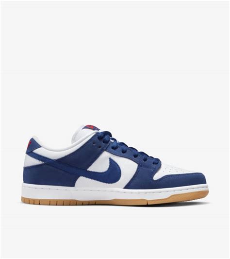 Sb Dunk Low Premium Deep Royal Blue Do9395 400 Release Date Nike Snkrs