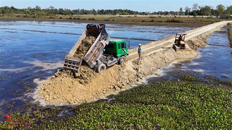 Fantastic New Project Road Water Technical Expert Dump Truck Unloading