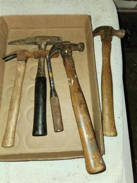 Hammers Various Types Live And Online Auctions On