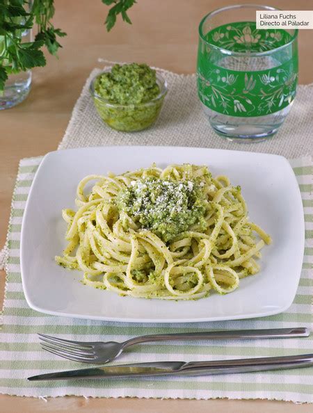 Falso pesto de brócoli Receta de cocina fácil sencilla y deliciosa