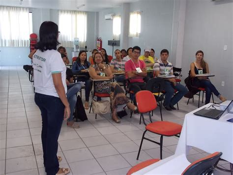 CadÚnico e Bolsa Família são temas de capacitação Prefeitura de Aracaju