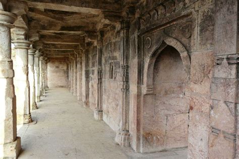 Dilawar Khans Mosque In Mandu Times Of India Travel