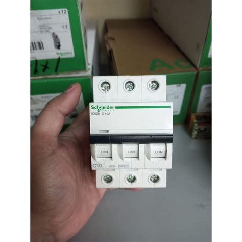 Jual MCB SCHNEIDER IC60N 3P 10A IC60N 3PHASE 10A 6KA Shopee Indonesia