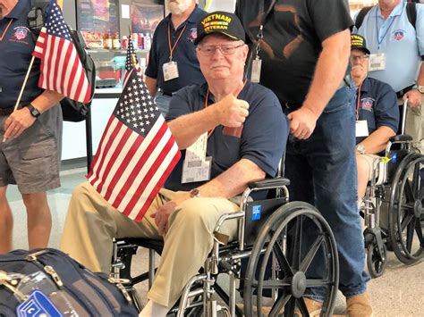 Honor Flight Austins 60th Flight Takes 40 Veterans To Washington Dc