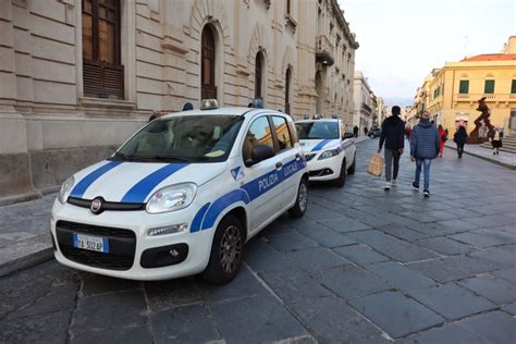 Reggio Calabria Bando Di Concorso Per Nuovi Agenti Di Polizia