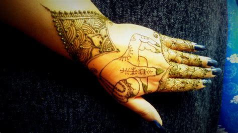 Pin by Henna Chic نقش حناء أنيق on Simple Mehndi Designs For Hands