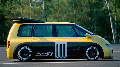 The Renault Espace F1 is back!* | Top Gear