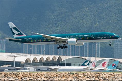 Cathay Pacific B777 300ER The Spirit Of Hong Kong B KPB