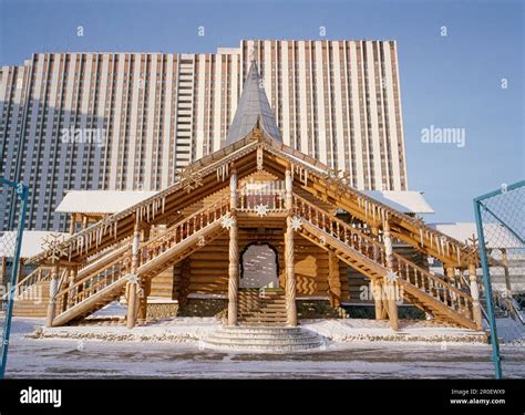 Wooden House Hotel Apartment Buildings Izmailovski Park Moscow Stock