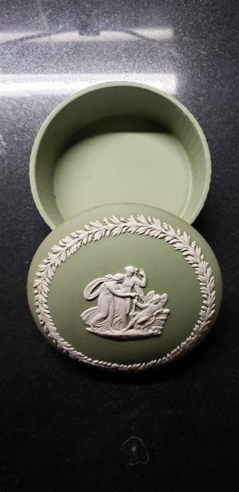 Green And White Wedgwood Jasperware Vintage Pin Penda Gem