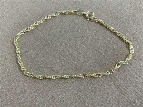 14K Yellow Gold Singapore Chain Bracelet ITALY 6.75" - Gem