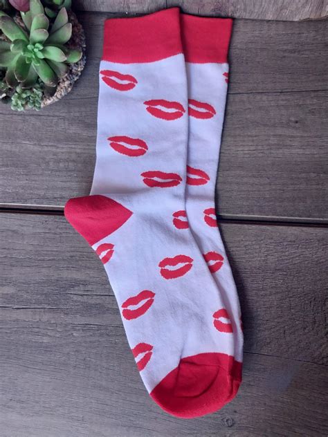 Funky Socks Red Lips Youniq