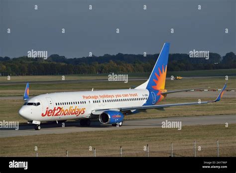 A Jet2 B737ng In The Jet2 Holidays Livery Heads To The Runway At London