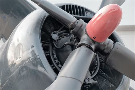 What are aerospace fasteners? | Aerospace Manufacturing, Inc.