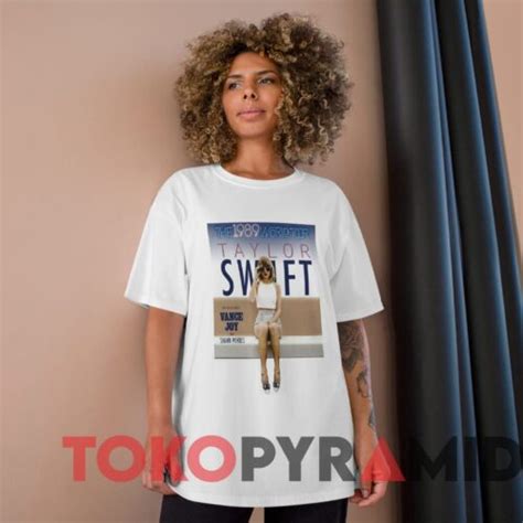 Taylor Swift The 1989 World Tour T-shirt - TokoPyramid