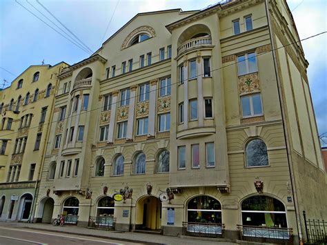 Apartment House On Lacplesa Street In Central Riga Latvia Flickr