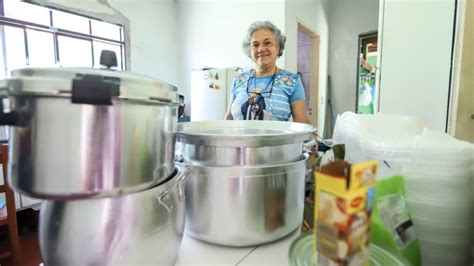 Maria Inez A Mam E Noel Dos Moradores De Rua De Araraquara Acidade