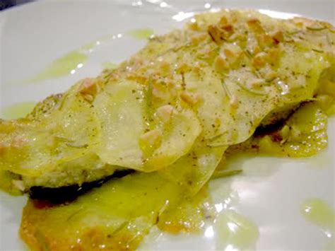 Branzino In Crosta Di Patate Olio Al Basilico E Nocciole Di Simone