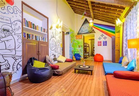 hostels  stay  goa  backpackers hostels tripoto