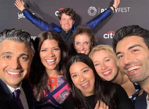 Jane The Virgin 5 Le Lacrime Del Cast Allultimo Table Read