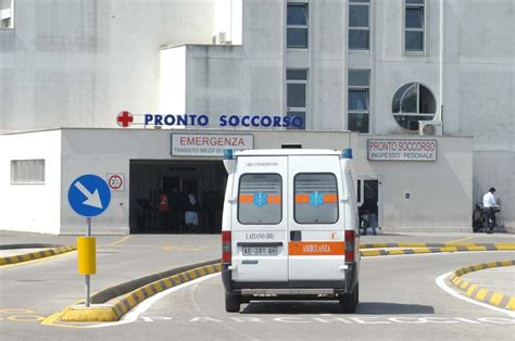 No Vax Morto A Ferrara Il Medico Che Lo Cur Via Telefono E Mail Va A