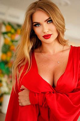 Open Wife Irina From Kiev Ukraine 31 Yo Hair Color Blonde