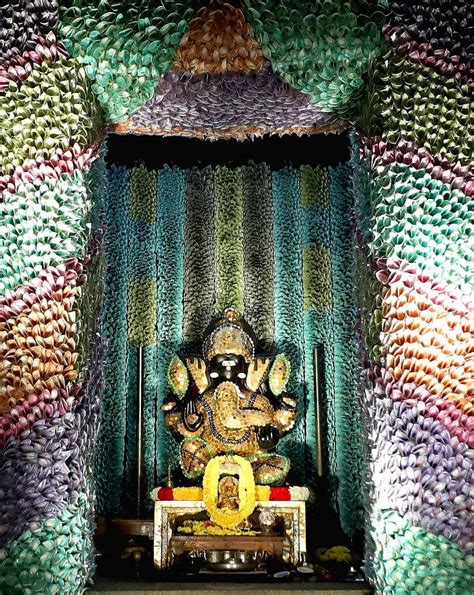 Shree Sathya Ganapathy Temple Being Decorated With Currency Notes