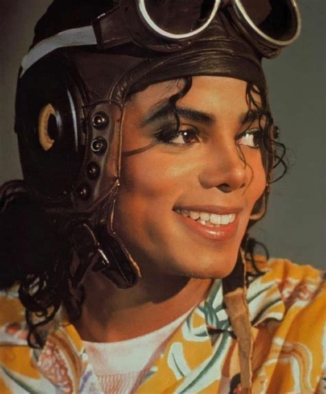 Pin By Samantha Engles On Michael Jackson Leave Me Alone Michael Jackson Micheal Jackson