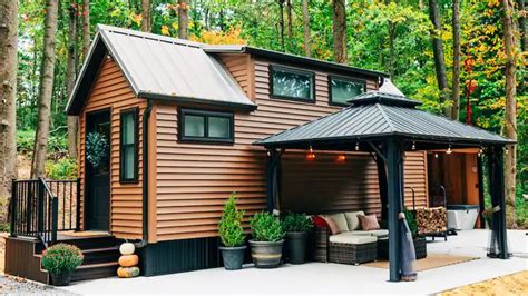 charming klein haus tiny home  beach city youtube