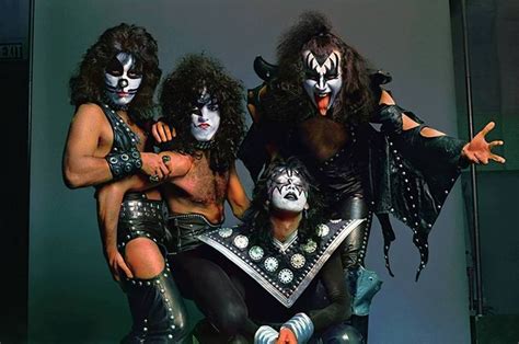 Pin En Kiss Banda De Rock Kiss Bandas De Rock Bandas