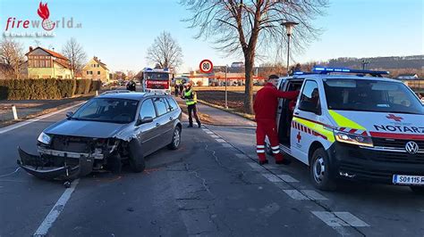 Stmk Pkw Rettungsfahrzeug Kollision In Altneud Rfl Bad Radkersburg