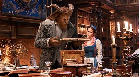 AMAZONAS ATUAL Personagem Gay Disney Moderniza A Bela E A Fera