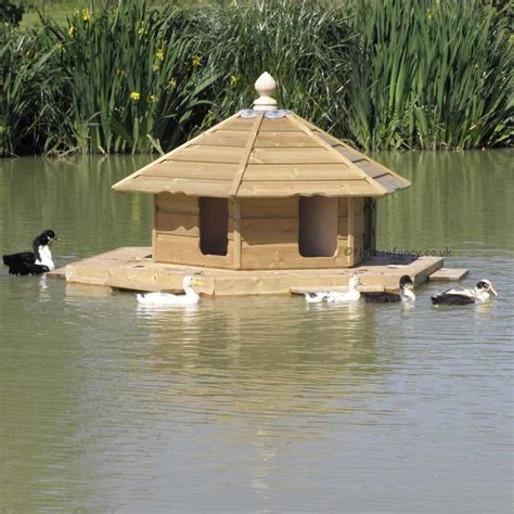 The Floating Duck Lodge Goose House Duck House Duck House Diy