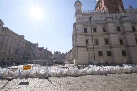 Remont Starego Rynku W Poznaniu Zobacz Jak Teraz Wygl Da Jedna Z